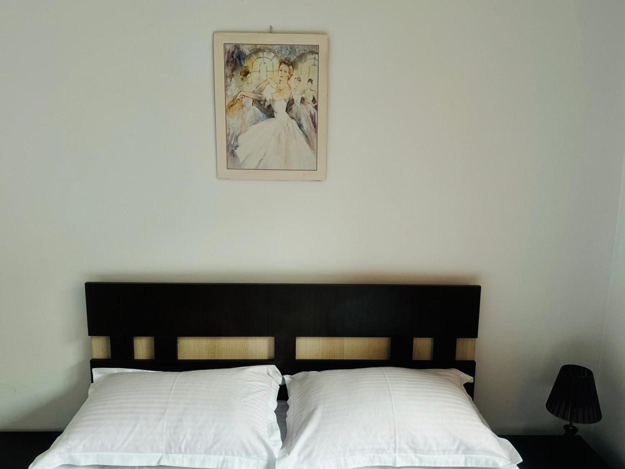River Apartment Синая Екстериор снимка